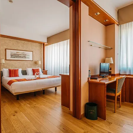Crystal Hotel Varese Room photo