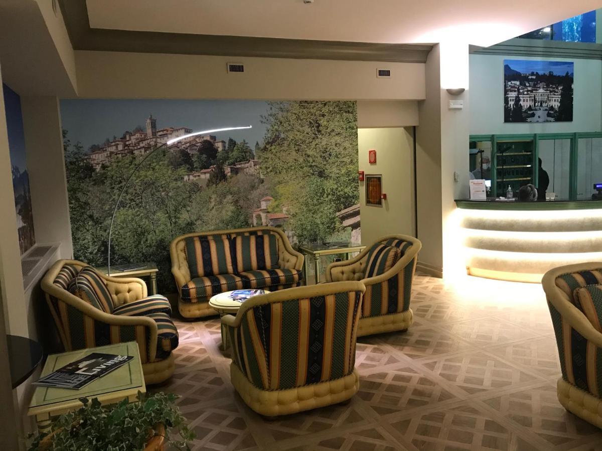 Hotel Crystal