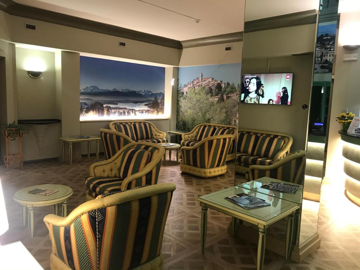 Crystal Hotel