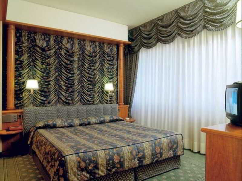 Crystal 4* Varese