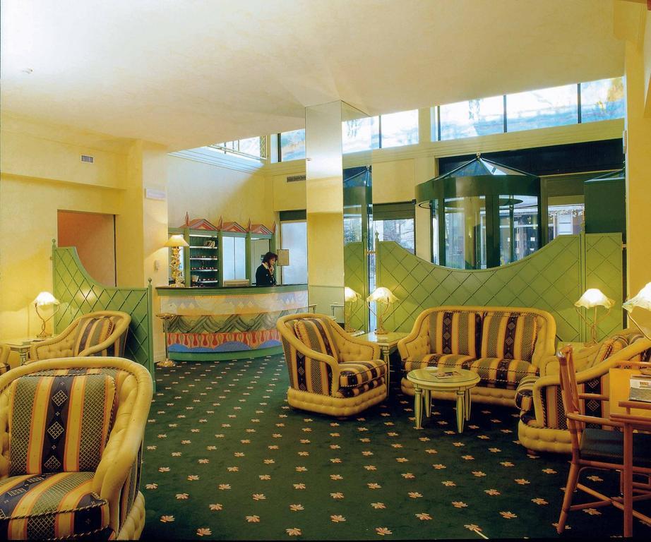 Hotel Crystal 4*