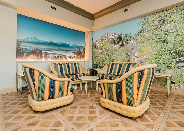 Crystal Hotel Varese