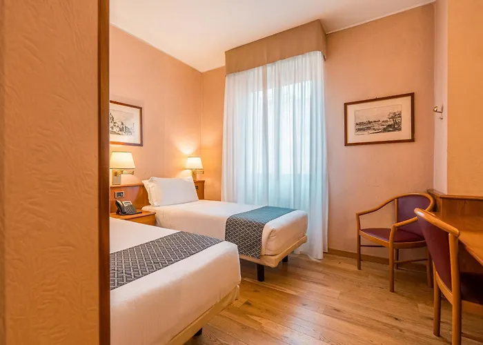 Crystal Hotel Varese