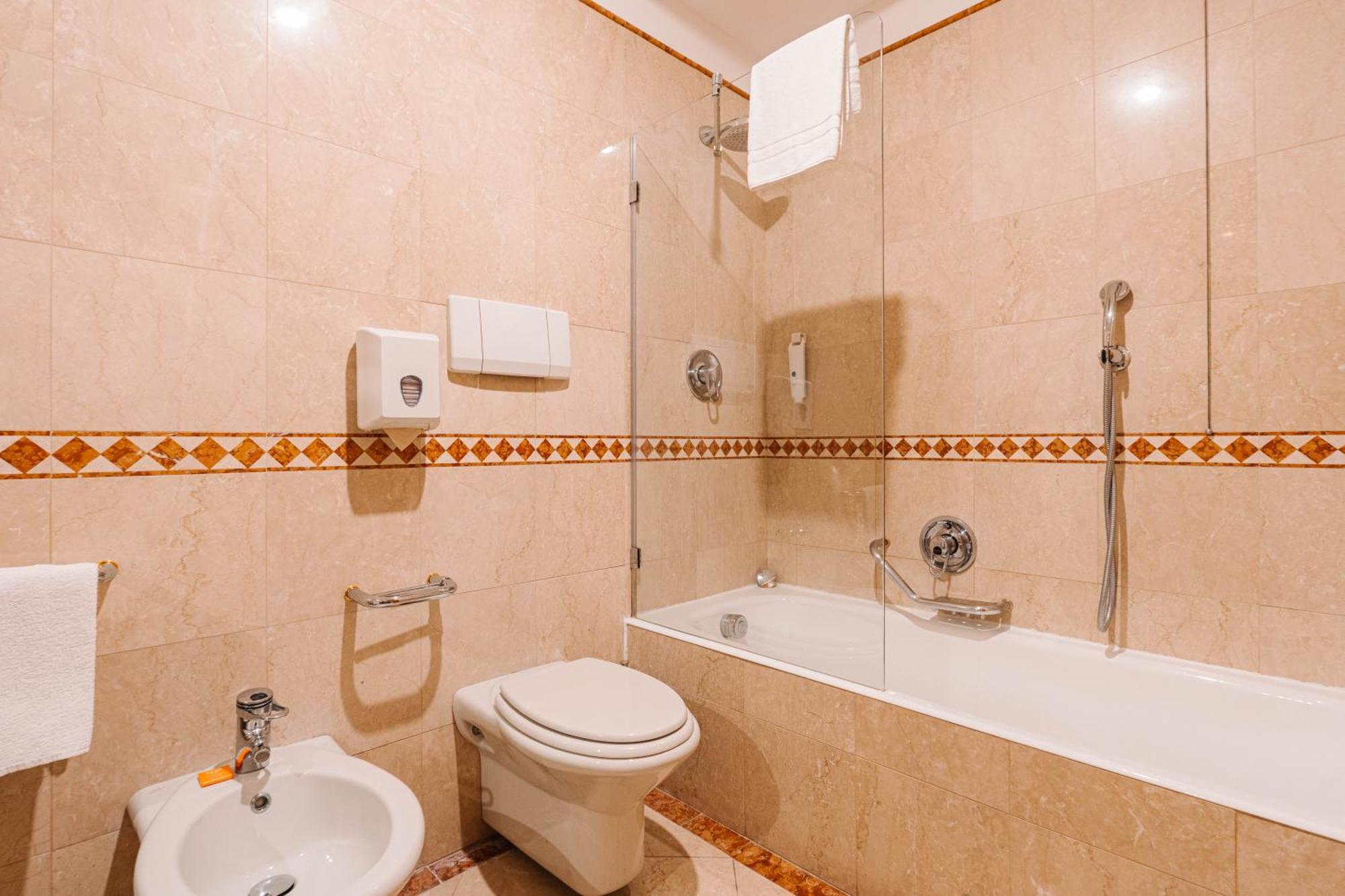 Crystal 4* Varese
